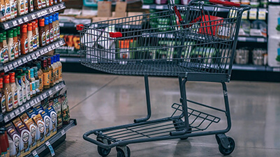 Servicio de limpieza para supermercados, mercados, comercios de venta de alimentos, bodegas, almacenes.